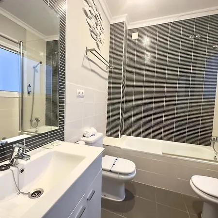 Urbe10 Plaza De Uncibay 3 Bedrooms Apatment Malaga