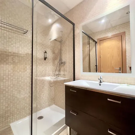 Apartment Urbe10 Plaza De Uncibay 3 Bedrooms Apatment *