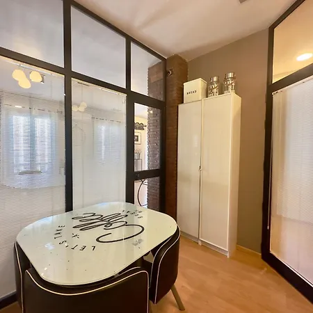 Urbe10 Plaza De Uncibay 3 Bedrooms Apatment Apartment Malaga