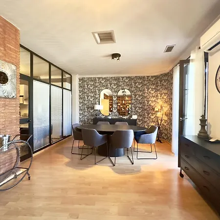 Urbe10 Plaza De Uncibay 3 Bedrooms Apatment Malaga